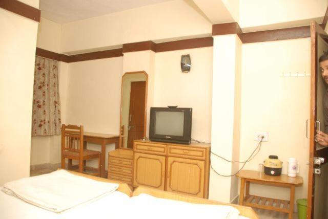 Hotel Royal Ahmadabad Zewnętrze zdjęcie